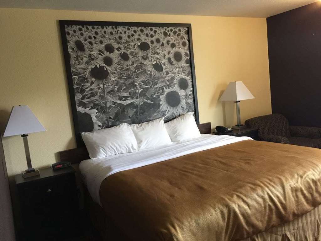 Super 8 By Wyndham Des Moines Hotell Rom bilde